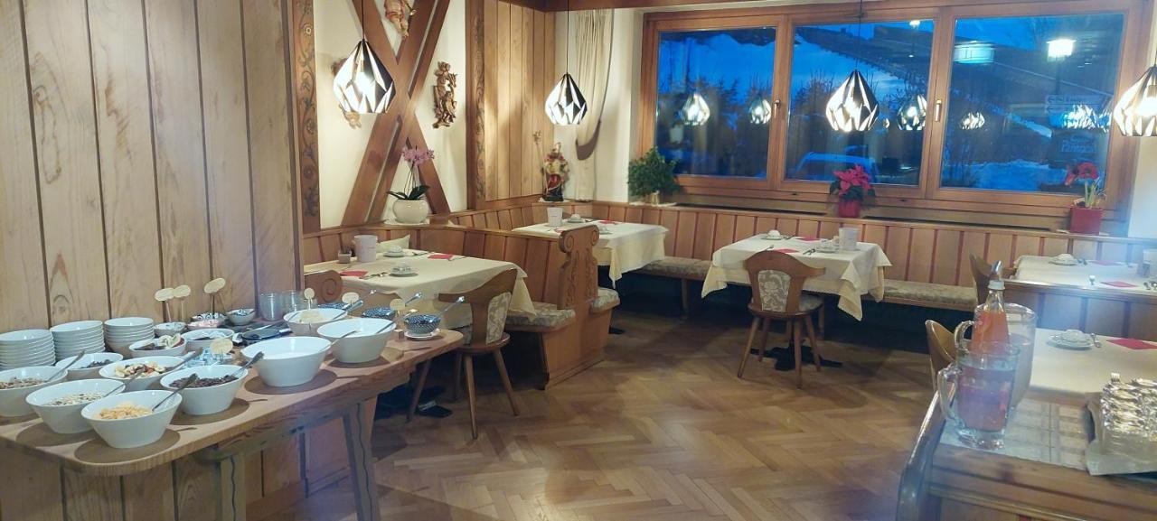 Garni Panoramik Hotel Ortisei Ngoại thất bức ảnh