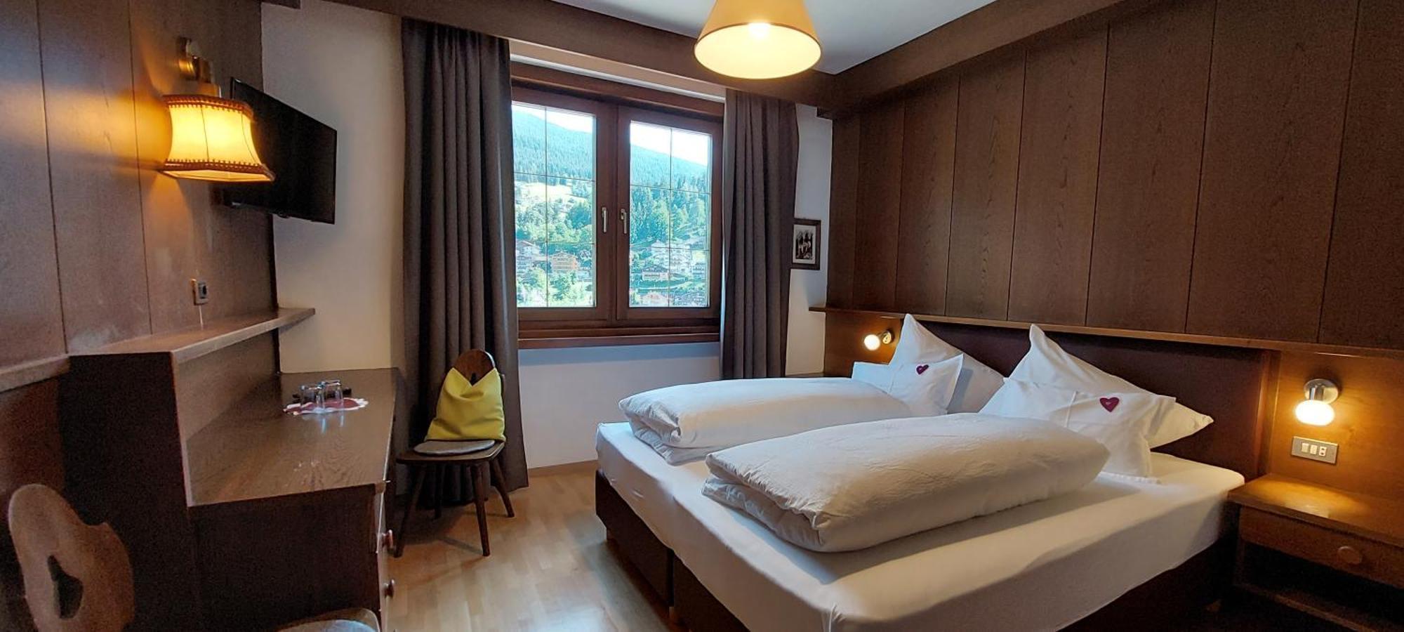 Garni Panoramik Hotel Ortisei Ngoại thất bức ảnh
