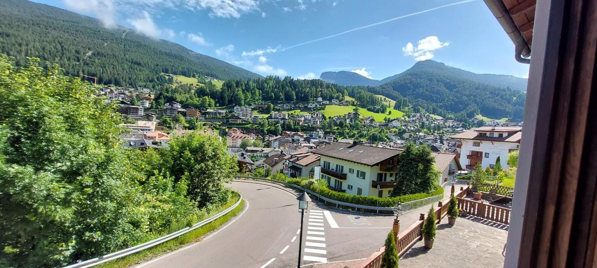 Garni Panoramik Hotel Ortisei Ngoại thất bức ảnh